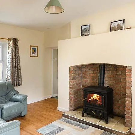 Dom wakacyjny Field Cottage,
