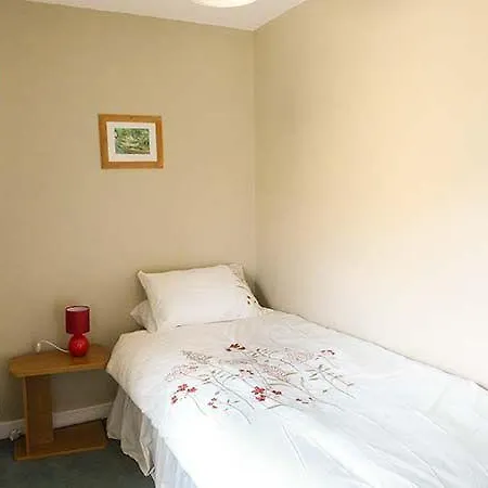 Field Cottage, Dom wakacyjny